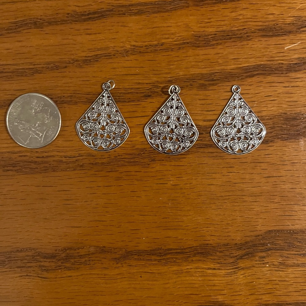 Filigree Antique Silver Teardrop Pendant  Finding Lot-3